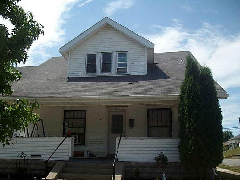 1st image of 241 N Pomeroy Ave