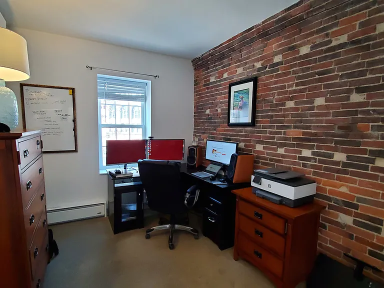 Foster's Place — Photo 14