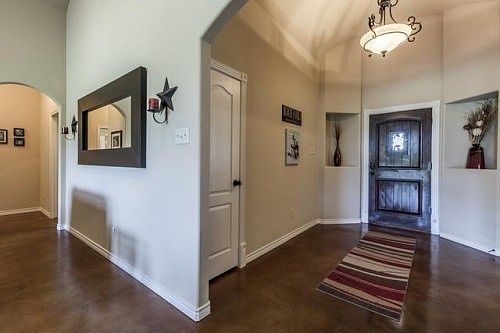 4th image of 1805 W Emerald Bend Ct