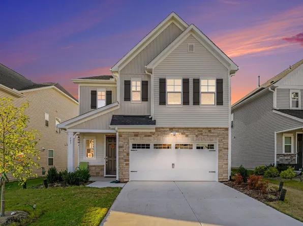 765 Emerald Bay Cir, Raleigh, NC 27610