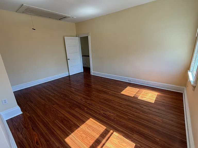1729 Porter St #A — Photo 14