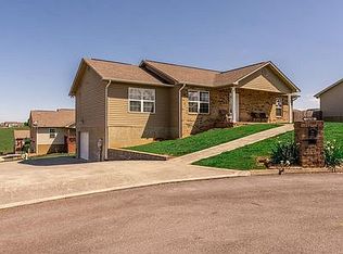 2430 Frost Valley Ct, Sevierville, TN 37876
