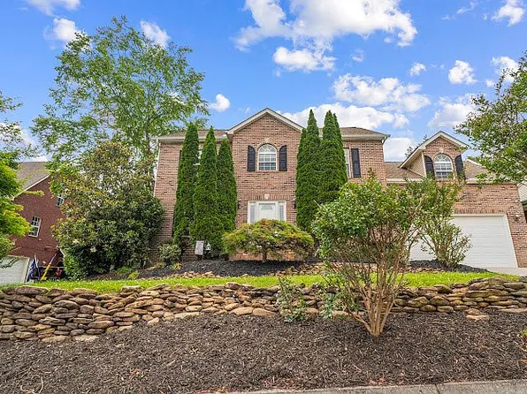 1219 Paxton Dr, Knoxville, TN 37918