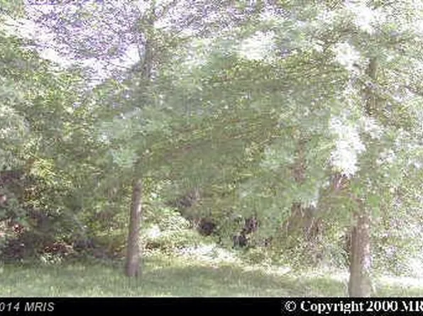14245 Cherry Ln, Queen Anne, MD 21657