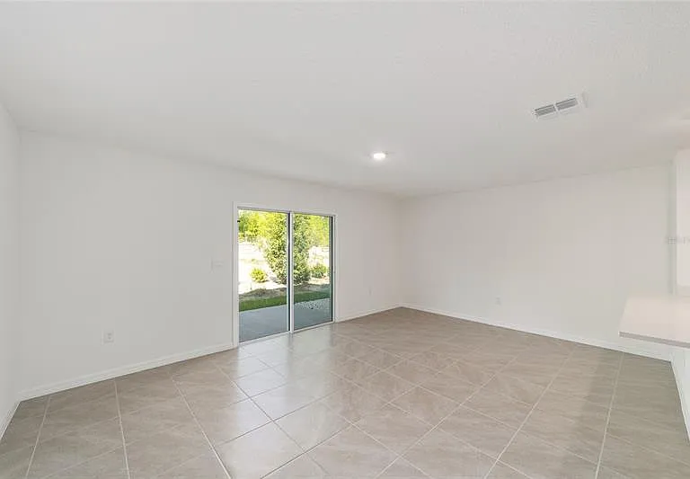 6615 SW 81st Loop — Photo 5