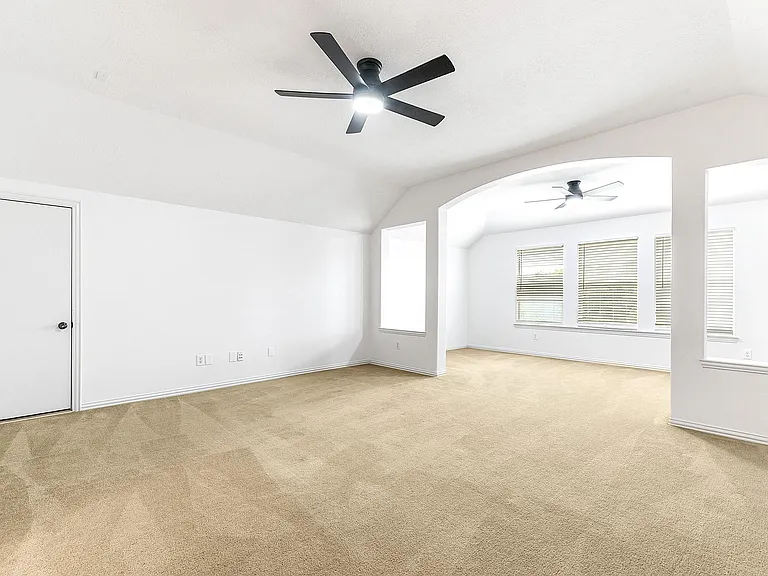 28259 Daystrom Ln — Photo 34