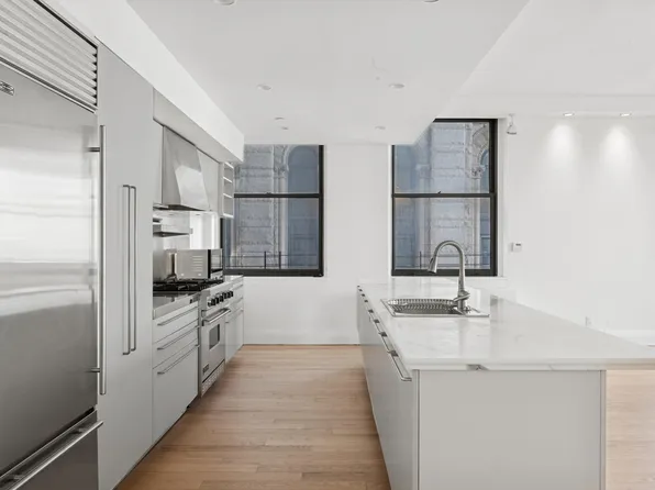 150 Nassau Street image 4 of 16