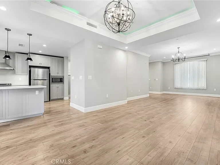158 S Sierra Madre Blvd #4 — Photo 5