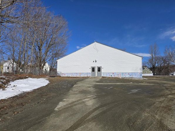 15 Russell Street, Phillips, ME 04966