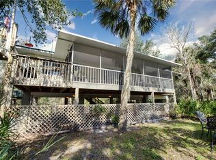 1413 NW Girl Scout Rd, Arcadia, FL 34266