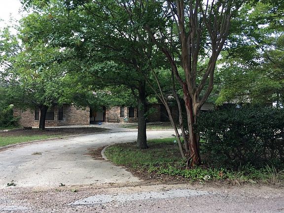 3rd image of 149 County Road 149