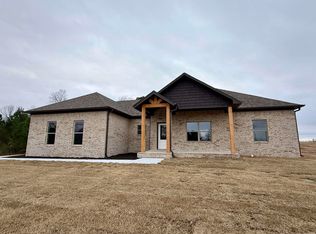 21 W Cedar Hill Rd, Greenbrier, AR 72058