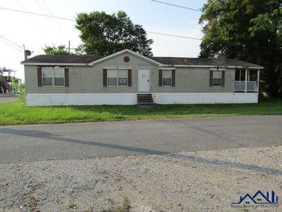 206 S Bayou Dr, Golden Meadow, LA, 70357