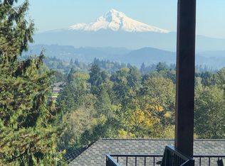 4110 SW Vesta St UNIT B, Portland, OR 97219