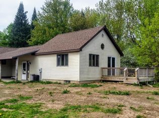 W5480 Raven Rd, Wausaukee, WI 54177