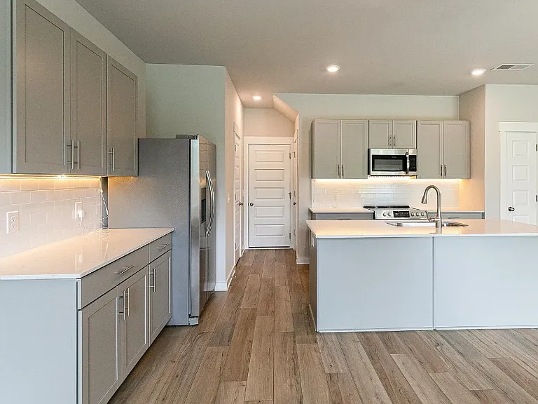2118 Nectar Ln — Photo 3