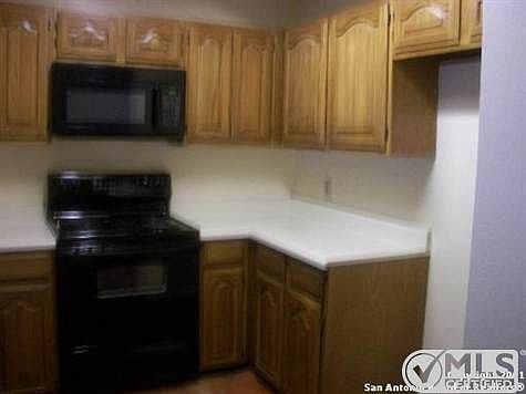 5th image of 13026 Trent St