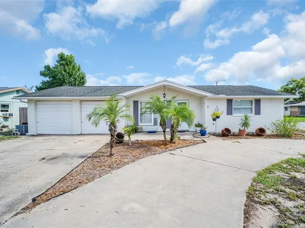 7923 Foxbloom Dr, Port Richey, FL 34668