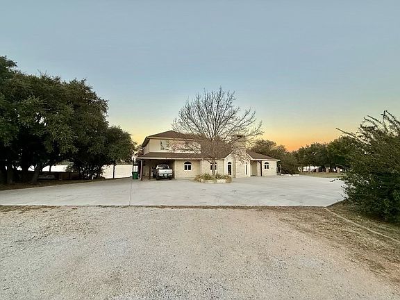 5th image of 4877 Pike Rd