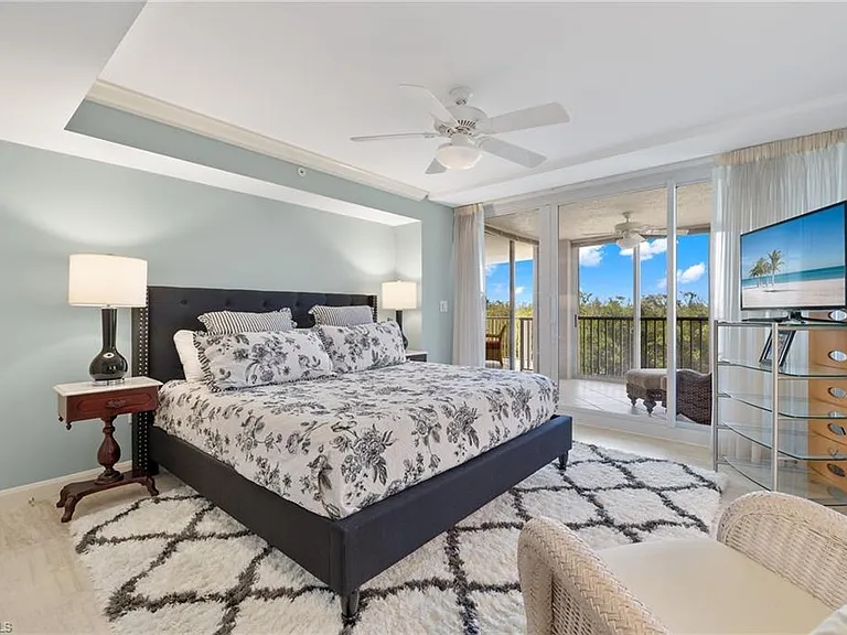 6849 Grenadier Blvd #201 — Photo 25