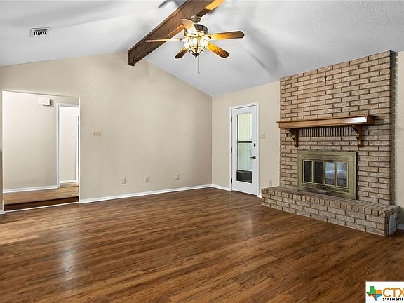 5th image of 2212 Phyllis Dr