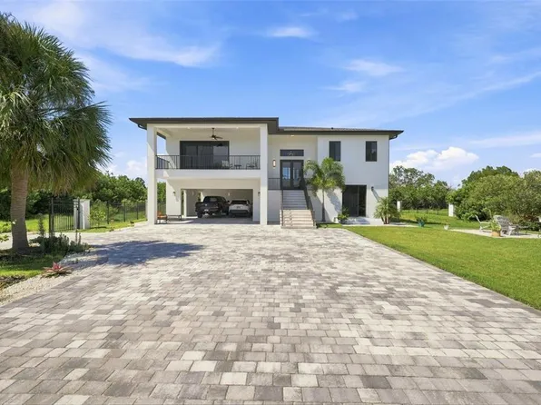 5035 BAY BOULEVARD, PORT RICHEY, FL 34668