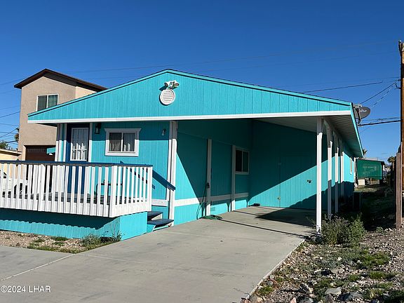 3rd image of 2240 Lake Dr