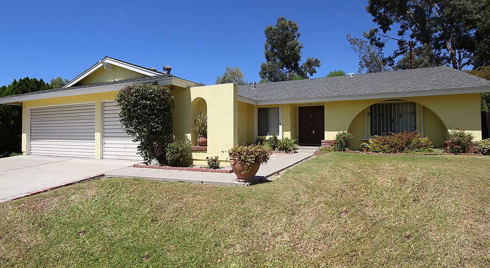 1st image of 20959 Deloraine Dr