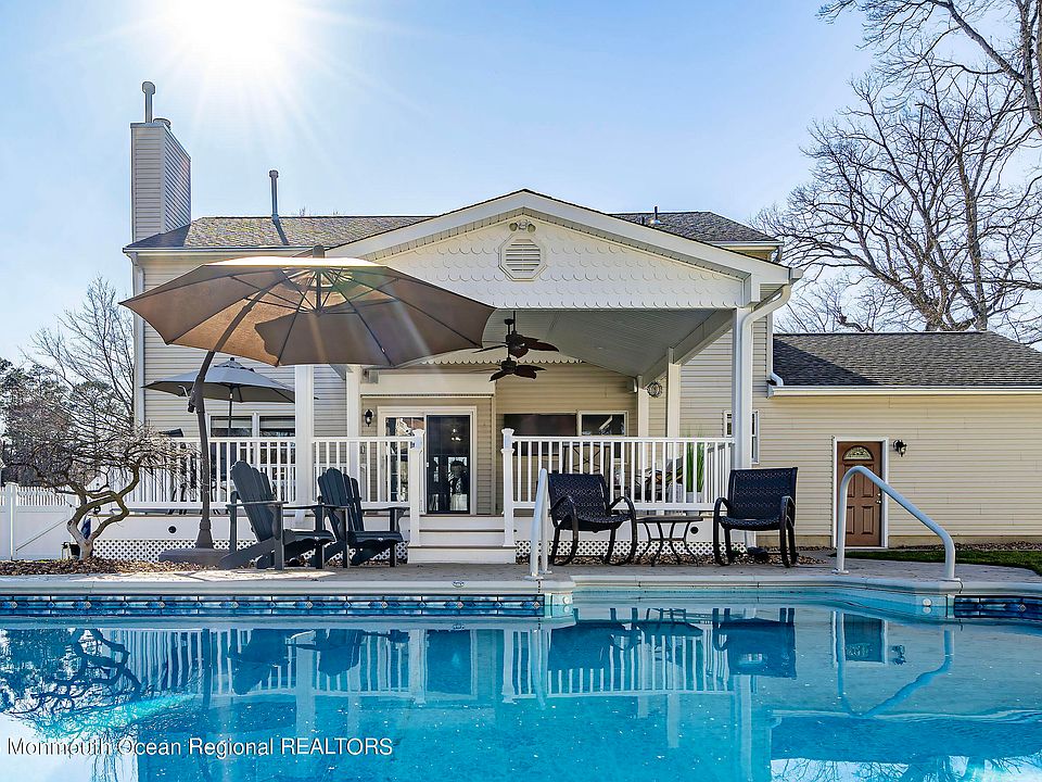 1026 Kaitlyn Court, Toms River, NJ 08753 Zillow