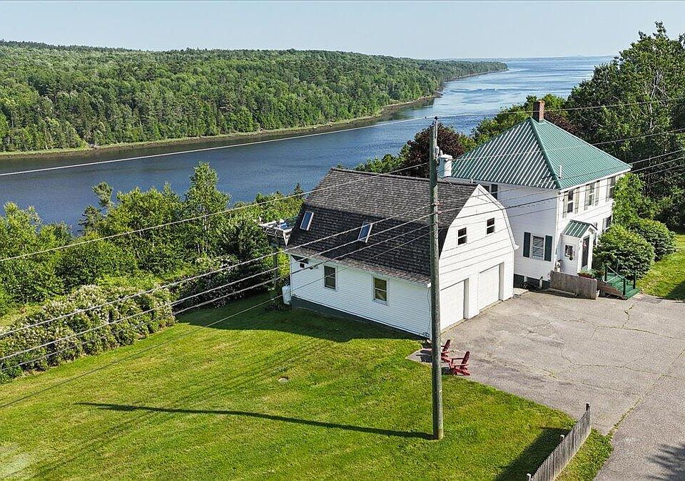 なさりー 1407 US Route 1, Stockton Springs, ME 04981 | MLS #1670694 | Zillow