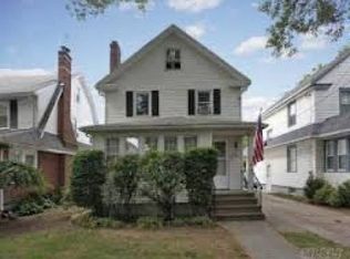 12044 121st St, Queens, NY 11420