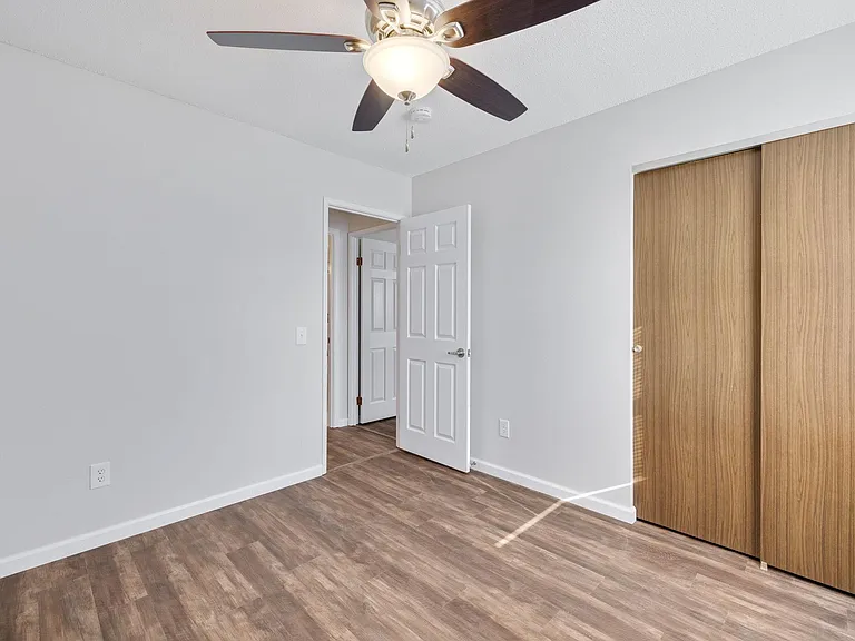 4649 McIlroy Dr — Photo 13