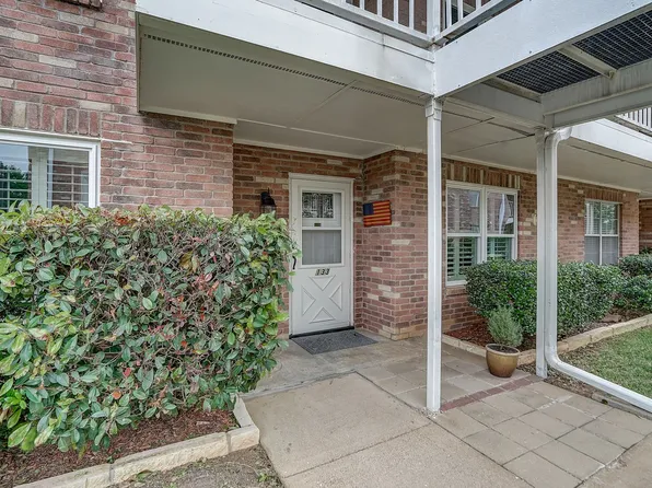 8511 Westover Ct APT 133, Granbury, TX 76049