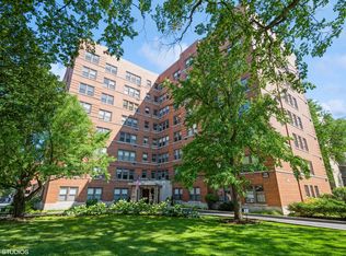 1585 Ridge Ave APT 610, Evanston, IL 60201