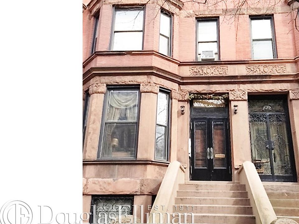 1st image of 827 Carroll St #3R
