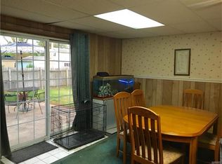 100 Lazarcheff Dr, Cahokia, IL