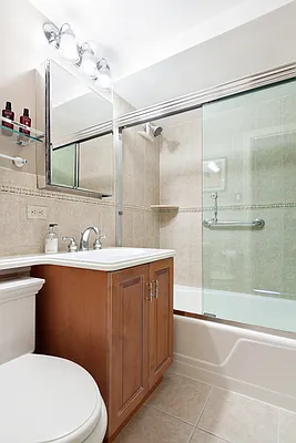 Sold by Compass | media 21