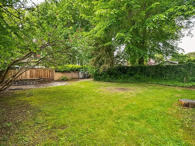 5405 Trafalgar St — Photo 4