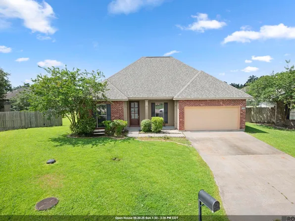 9144 Kanawha Ct, Denham Springs, LA 70726