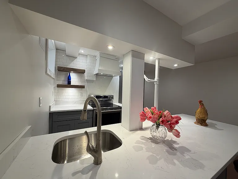 5340 Oceania St #AB — Photo 8