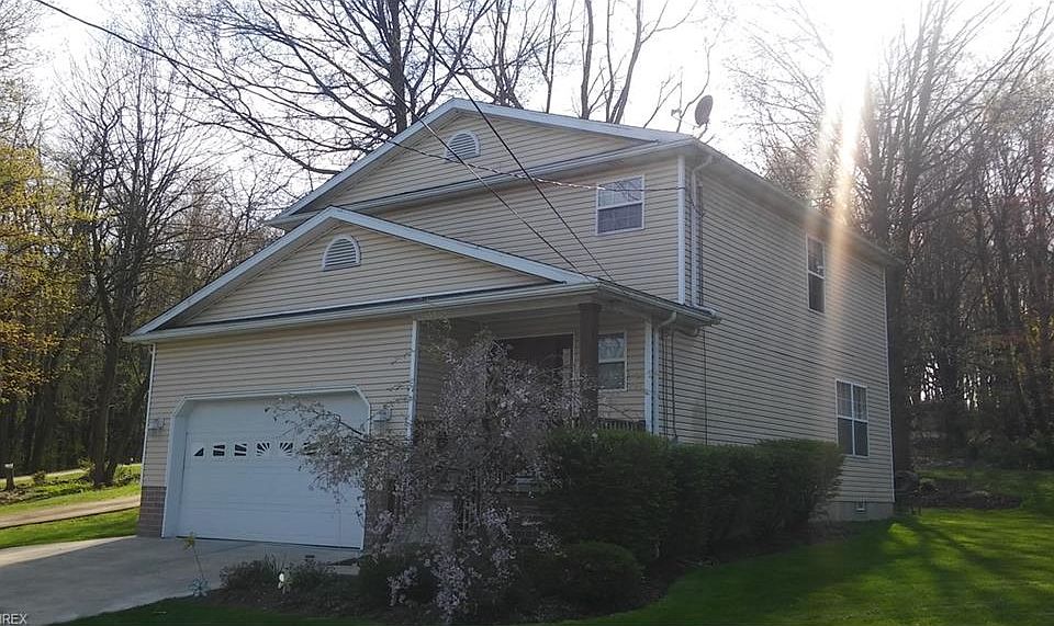 1st image of 906 Hilbish Ave