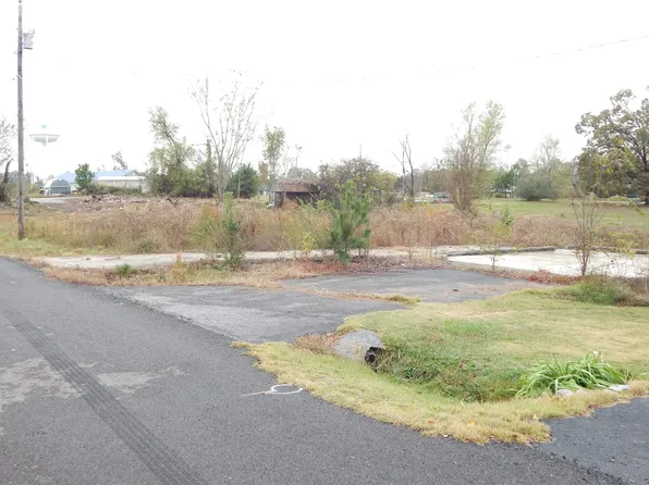 317 Marshall Cir, Gilbertsville, KY 42044