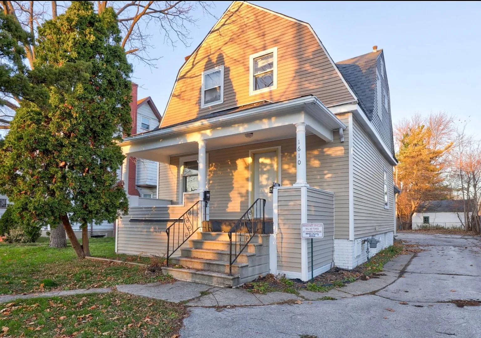 1610 Court St. — Photo 1