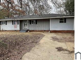 1648 Woodburn St, Jackson, MS 39212