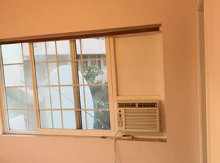 910 McCully St APT A, Honolulu, HI 96826
