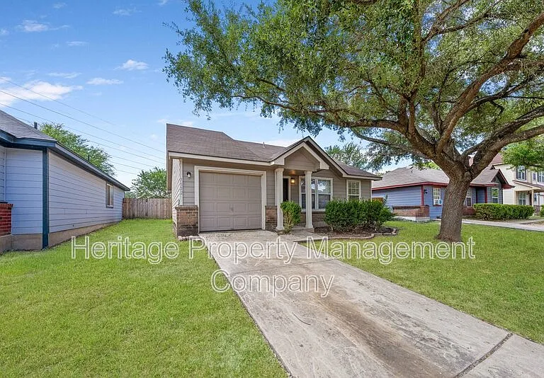 7522 Yellow Sand Dr — Photo 2