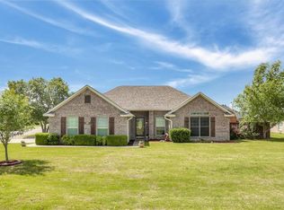 803 Spence Rd, Van Alstyne, TX 75495