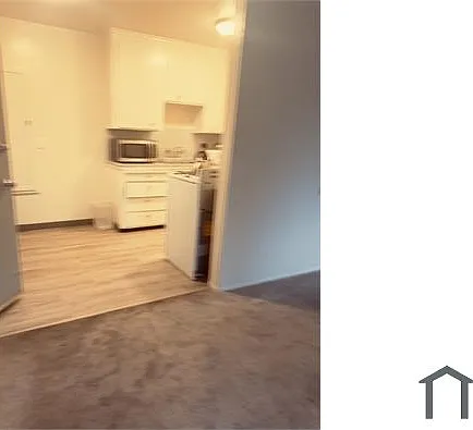 2225 Luz Ave — Photo 9