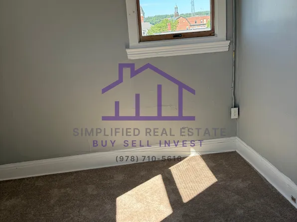 111 Ash St #10, Lewiston, ME 04240