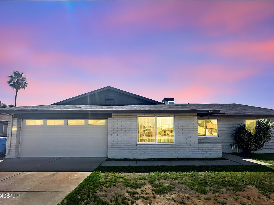 1st image of 4435 W Desert Cove Avenue